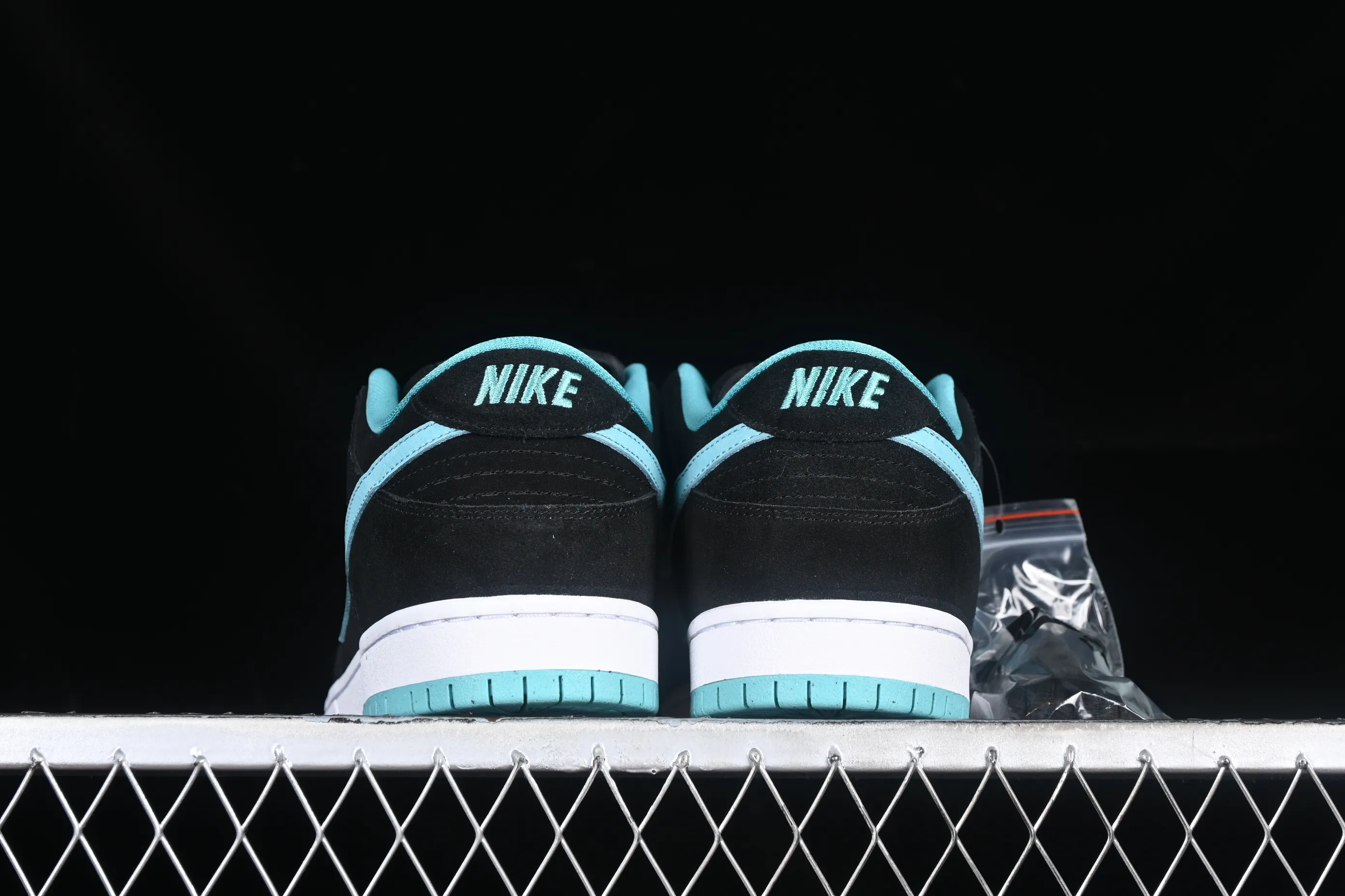 All categories Nk SB Dunk series Nk SB Dunk Low low-top sneakers K version Nk SB Dunk Low Prm SB smashed backboard fashion casual sneakers 304292-030